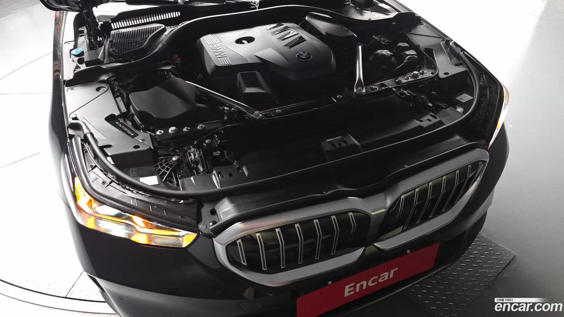 5-Series BMW 2025.6-OUTER-006