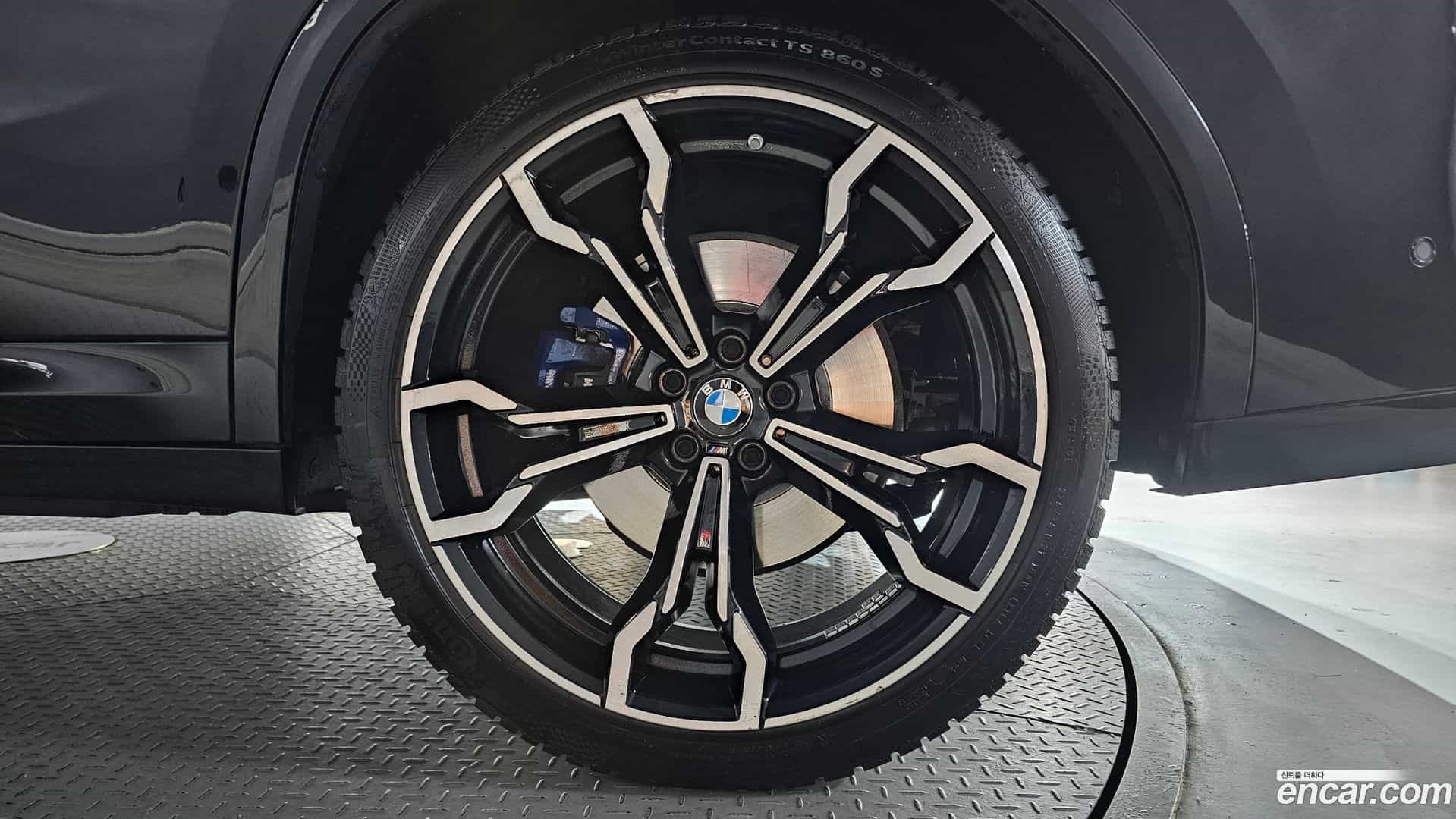 X4 BMW 2023.6-OUTER-031