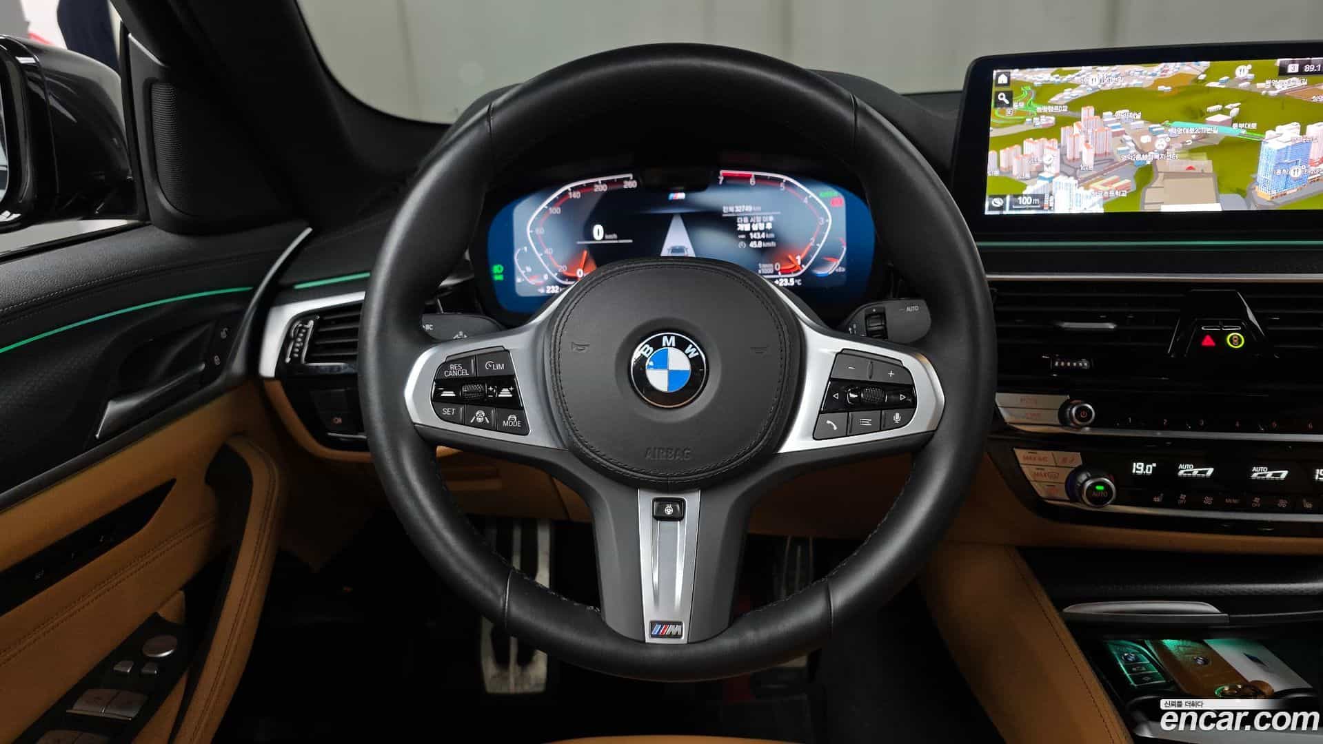 5-Series BMW 2023.6-OPTION-017