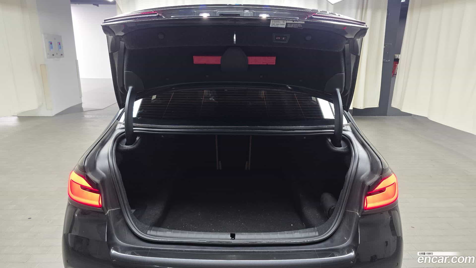 5-Series BMW 2023.6-OPTION-024