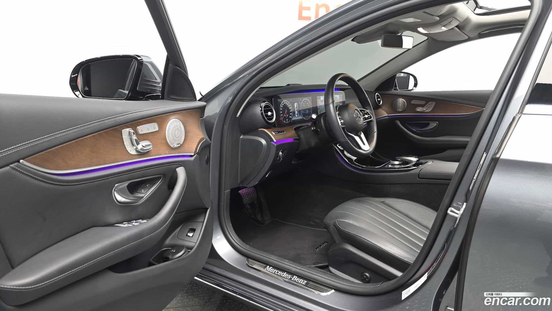 E-Class Mercedes-Benz 2019.3-INNER-010