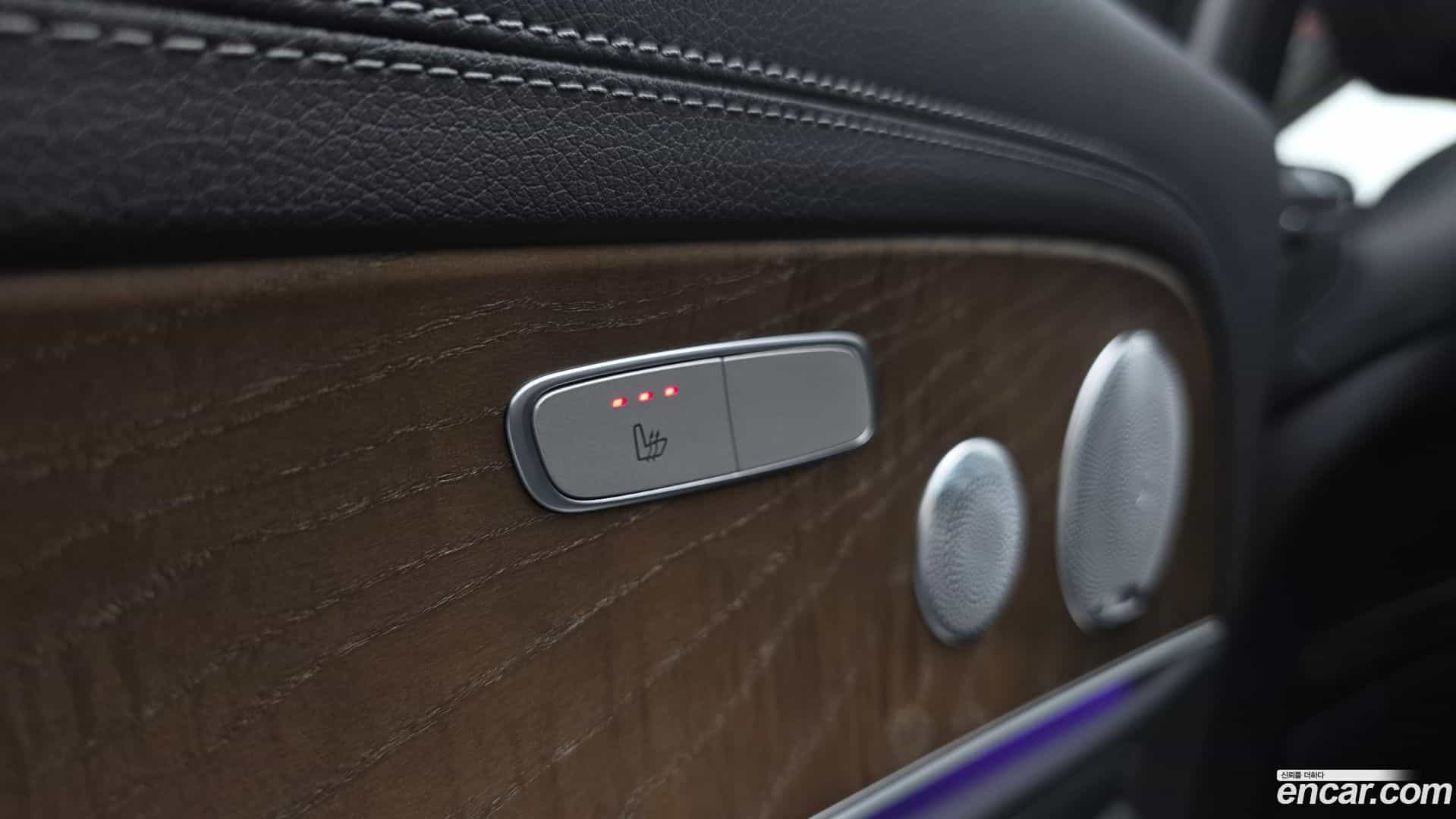 E-Class Mercedes-Benz 2019.3-OPTION-044