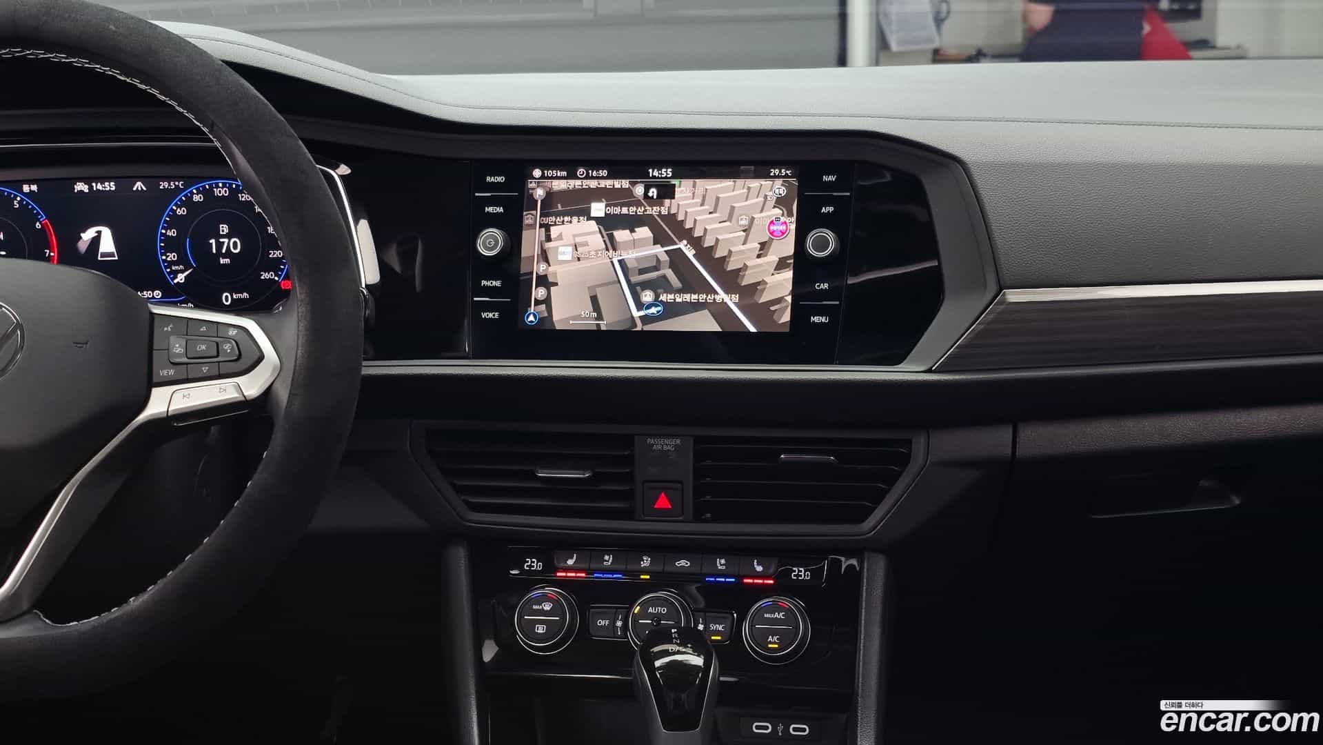 Jetta Volkswagen 2023.11-OPTION-017