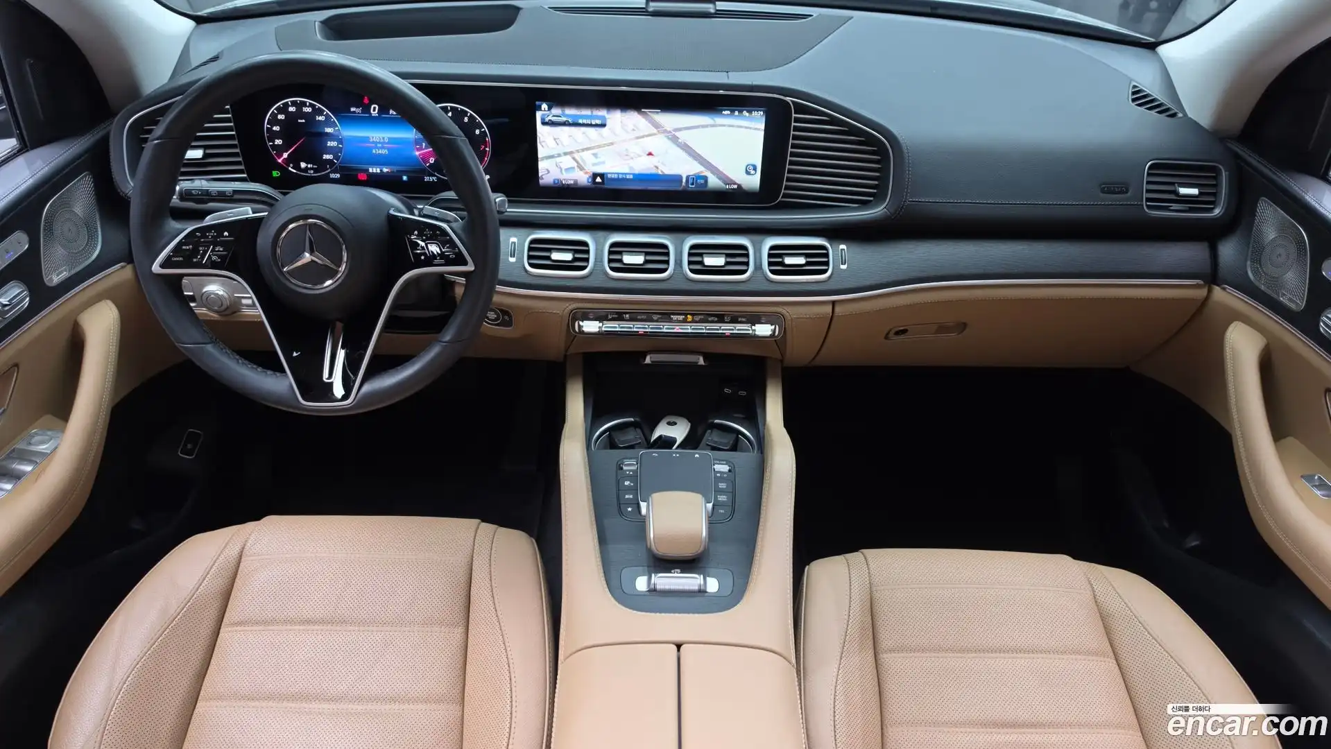 GLE-Class Mercedes-Benz 2023.11-INNER-007