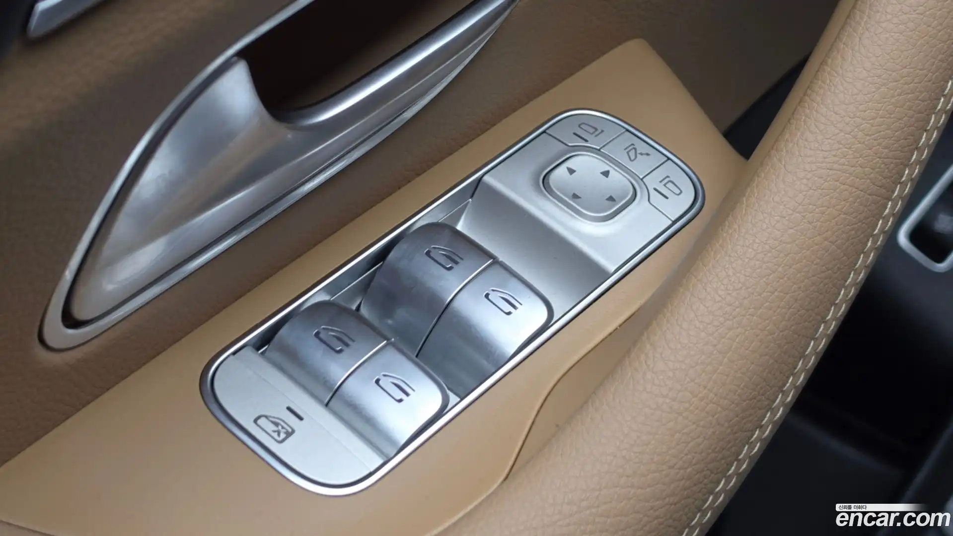 GLE-Class Mercedes-Benz 2023.11-OPTION-023