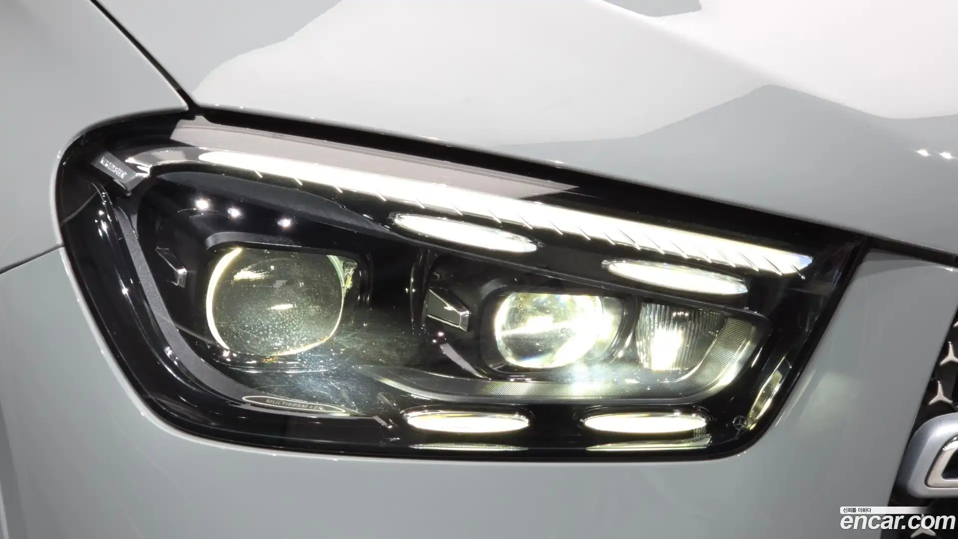 GLE-Class Mercedes-Benz 2023.11-OUTER-032