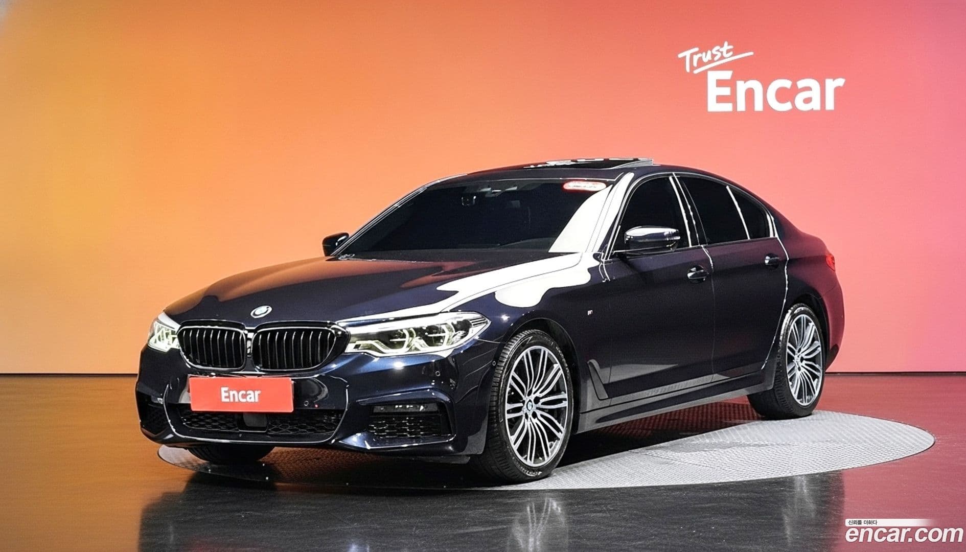 Main__Slider__Photo:5-Series BMW 2019.11-0