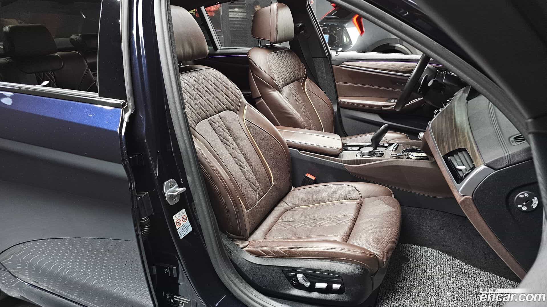 5-Series BMW 2019.11-INNER-036