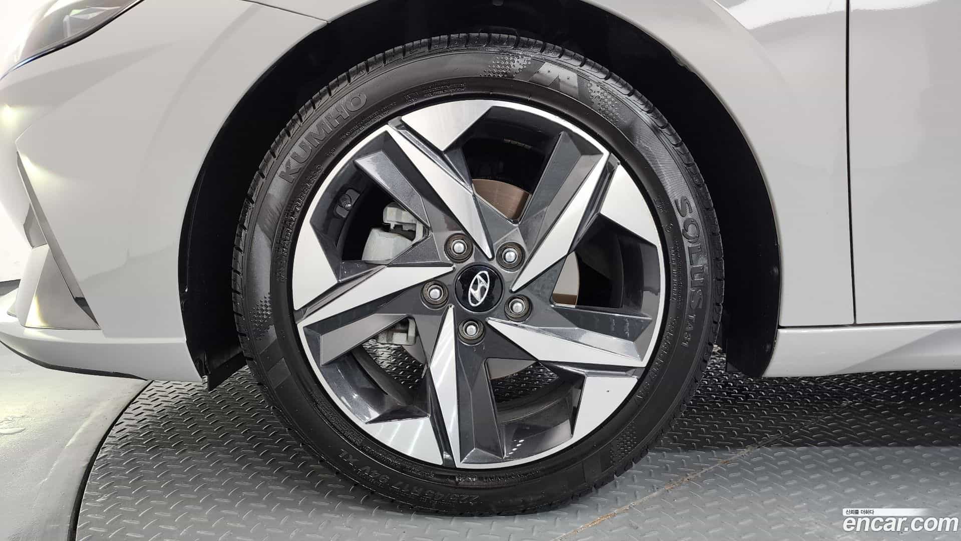 AVANTE Hyundai 2020.6-OUTER-005
