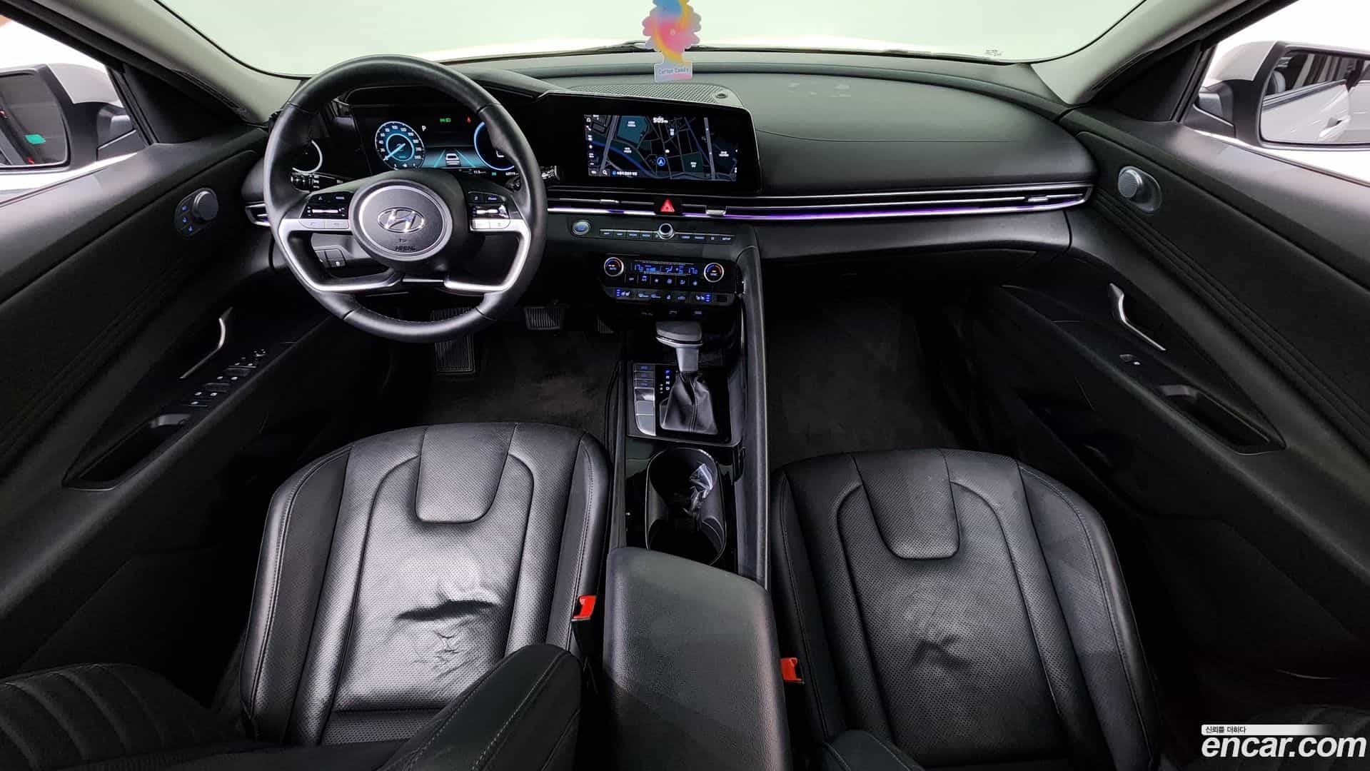 AVANTE Hyundai 2020.6-INNER-007