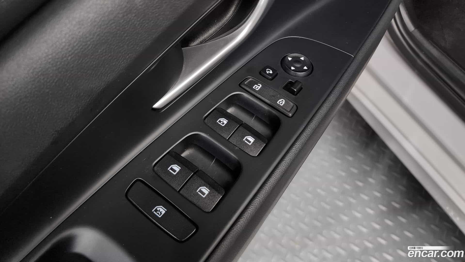 AVANTE Hyundai 2020.6-OPTION-040