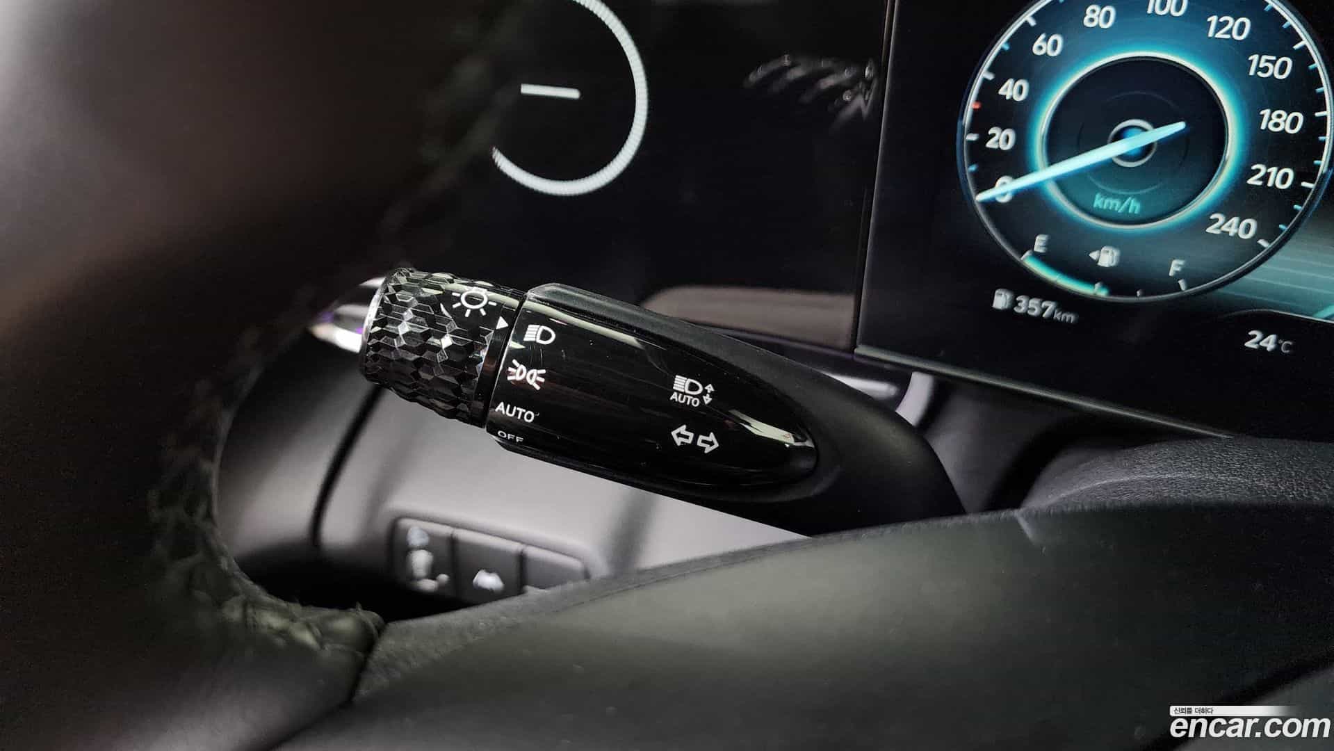 AVANTE Hyundai 2020.6-OPTION-041