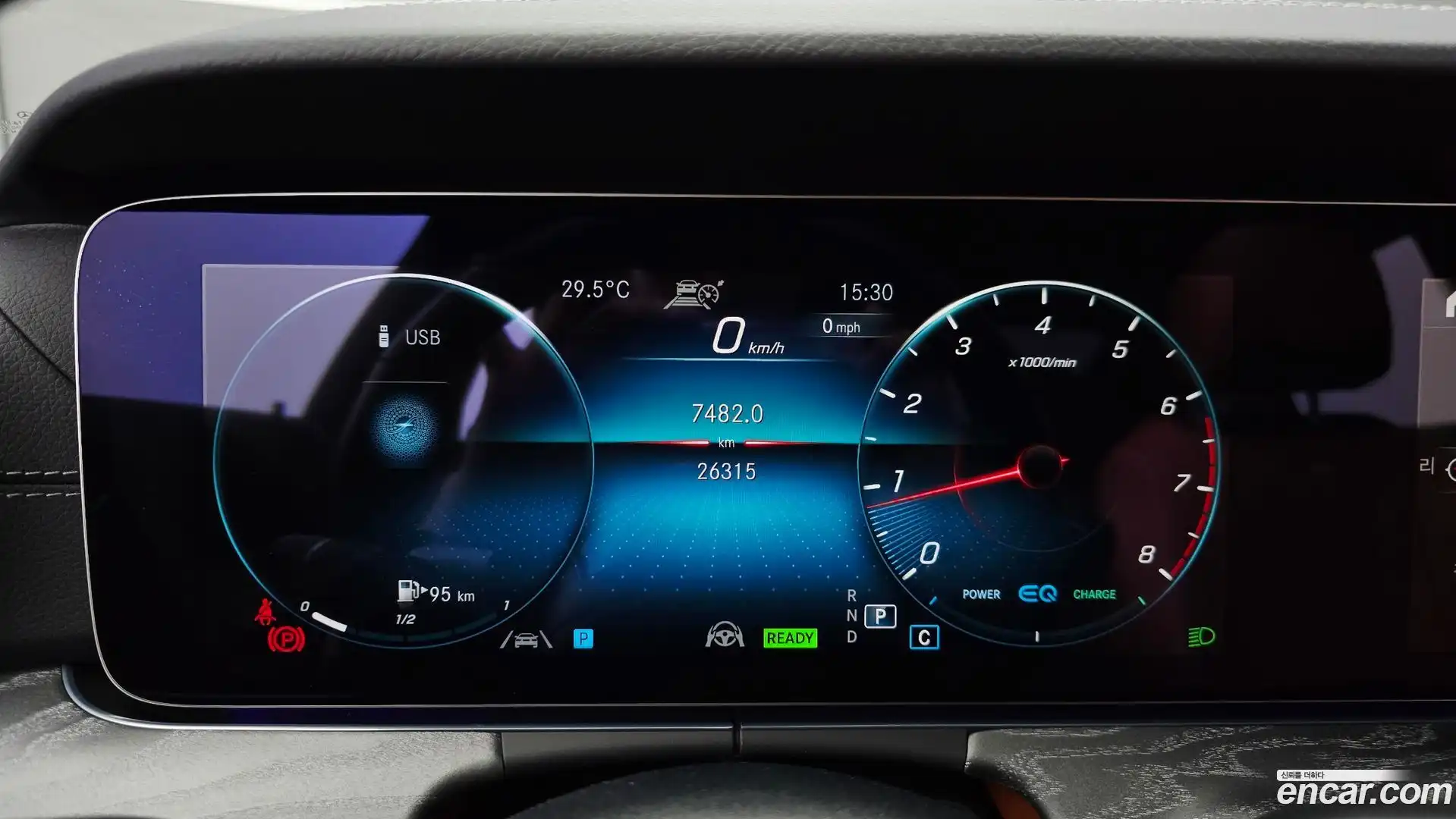 CLS-Class Mercedes-Benz 2023.7-INNER-008