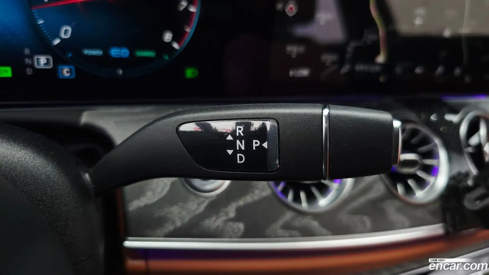 CLS-Class Mercedes-Benz 2023.7-INNER-009