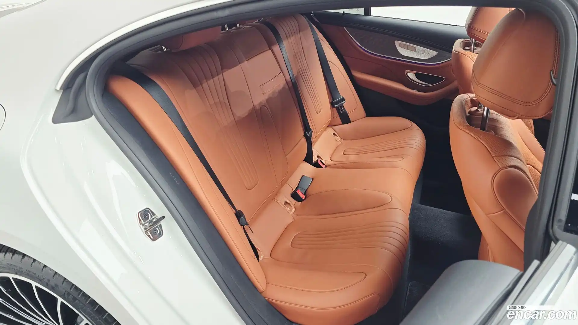 CLS-Class Mercedes-Benz 2023.7-OPTION-016