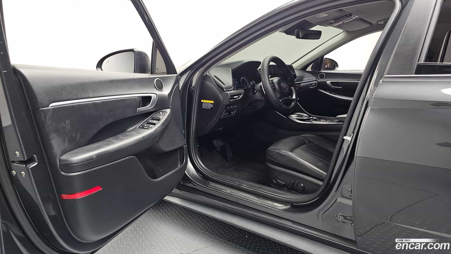 Sonata Hyundai 2019.4-INNER-010