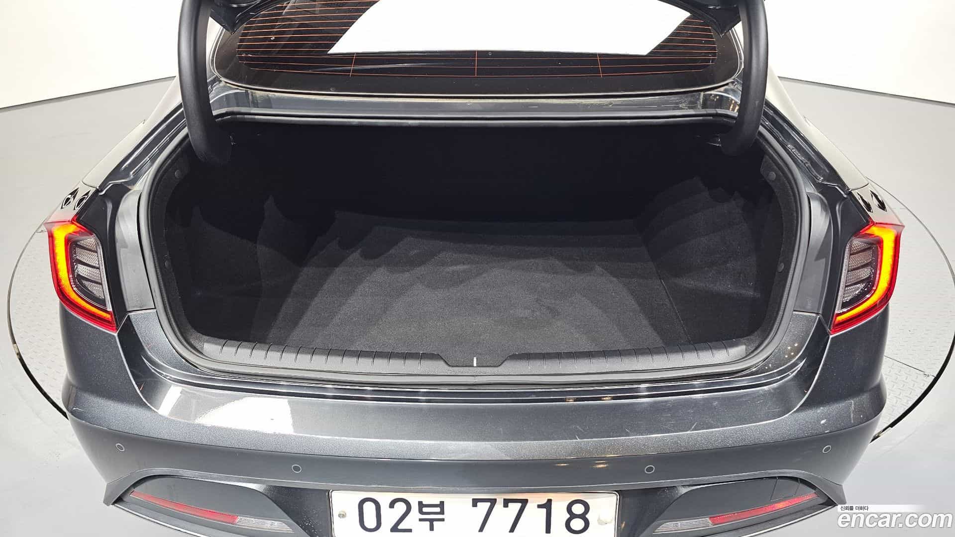 Sonata Hyundai 2019.4-OPTION-024