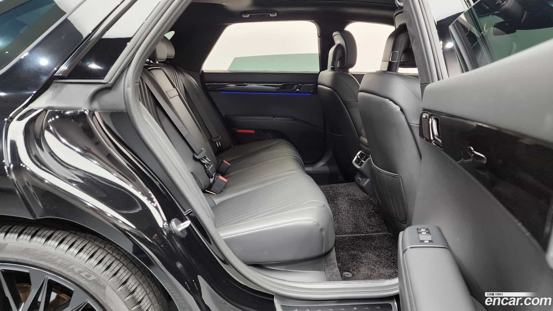 Grandeur Hyundai 2024.8-OPTION-015