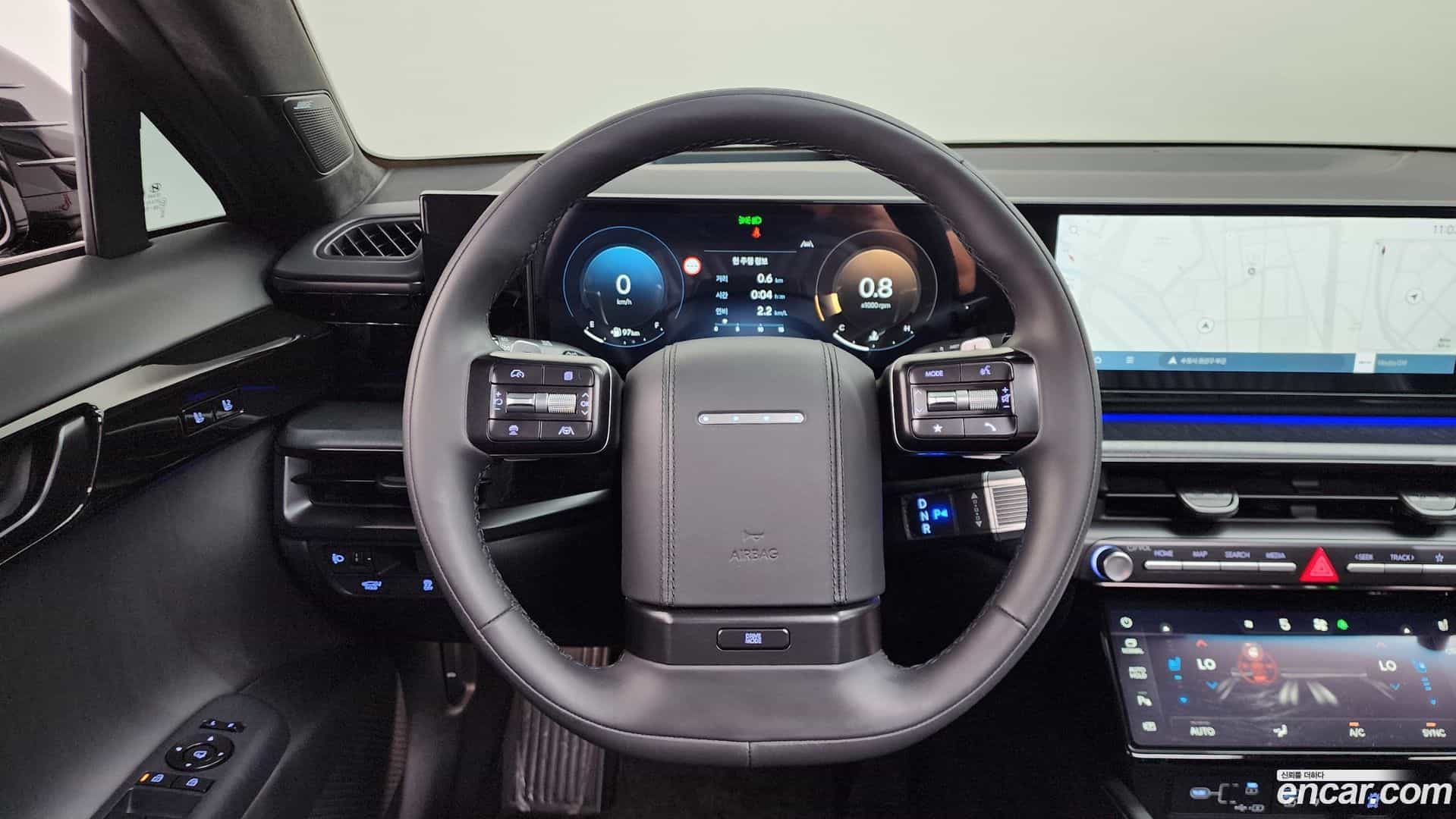 Grandeur Hyundai 2024.8-OPTION-016