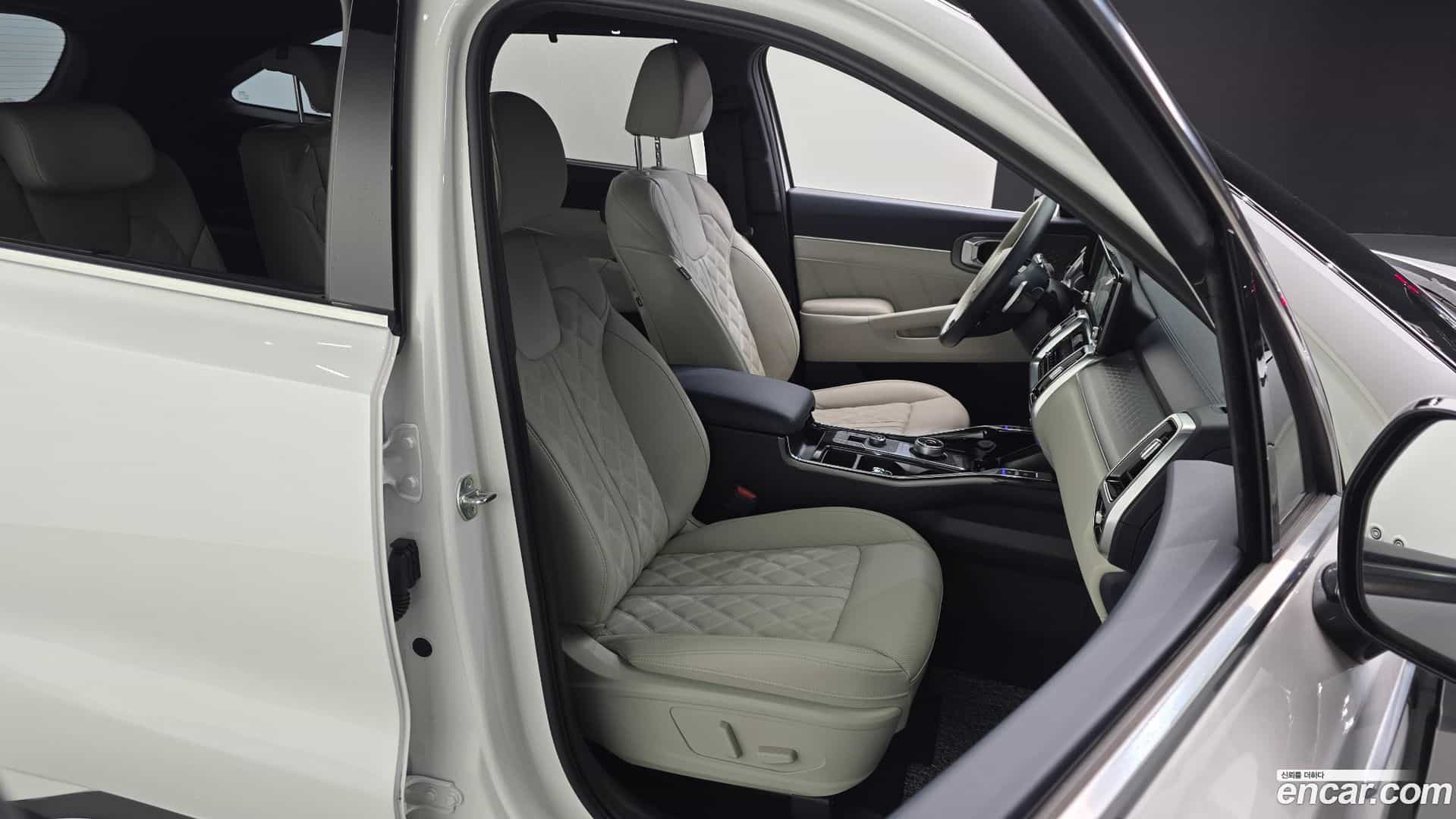 Sorento Kia 2023.4-OPTION-016