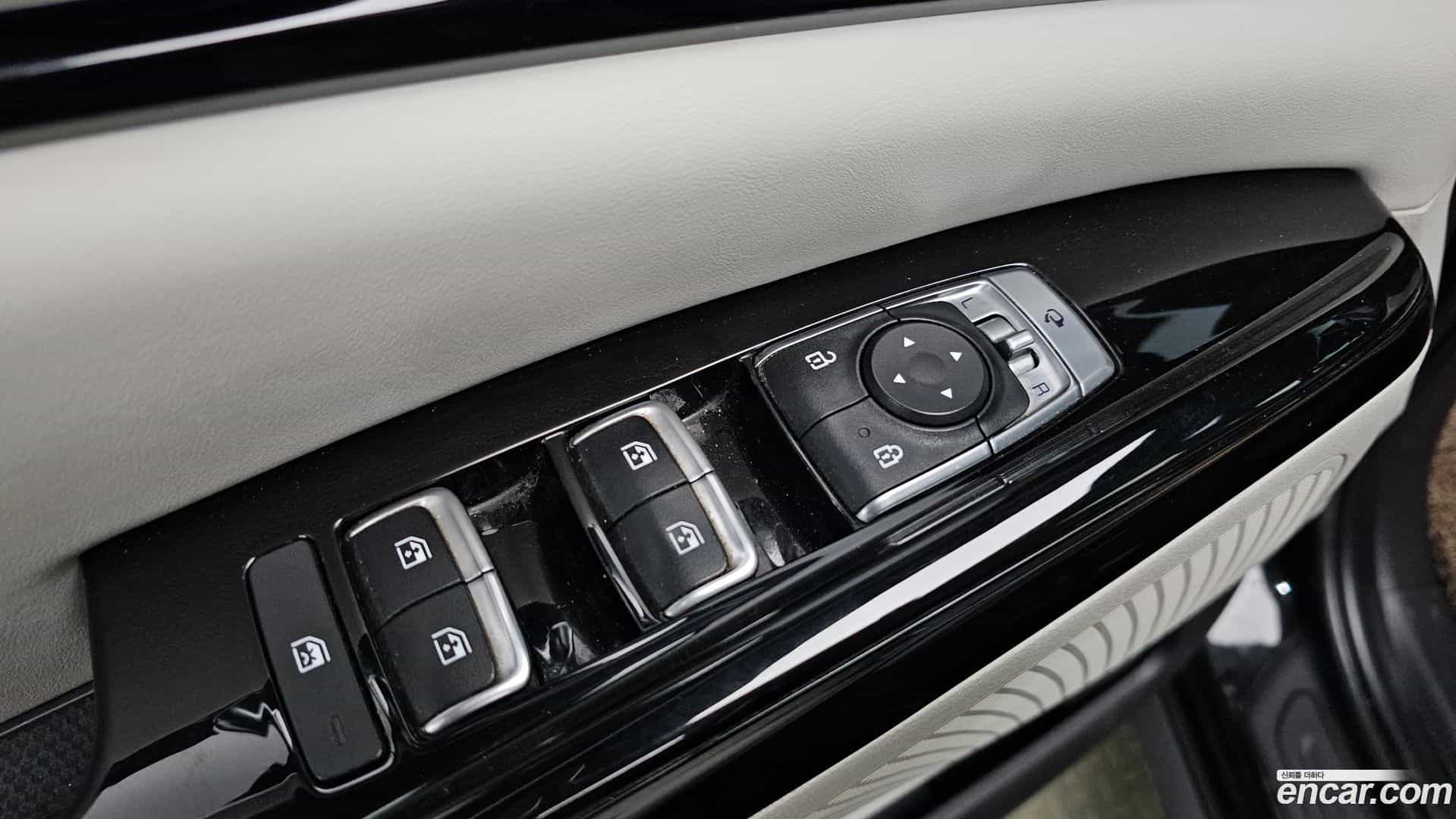 Canival Kia 2021.5-OPTION-017