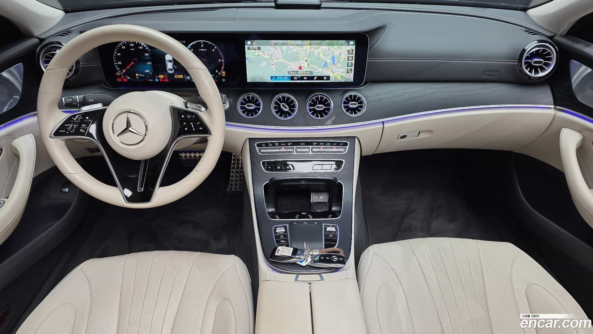 CLS-Class Mercedes-Benz 2022.4-INNER-007