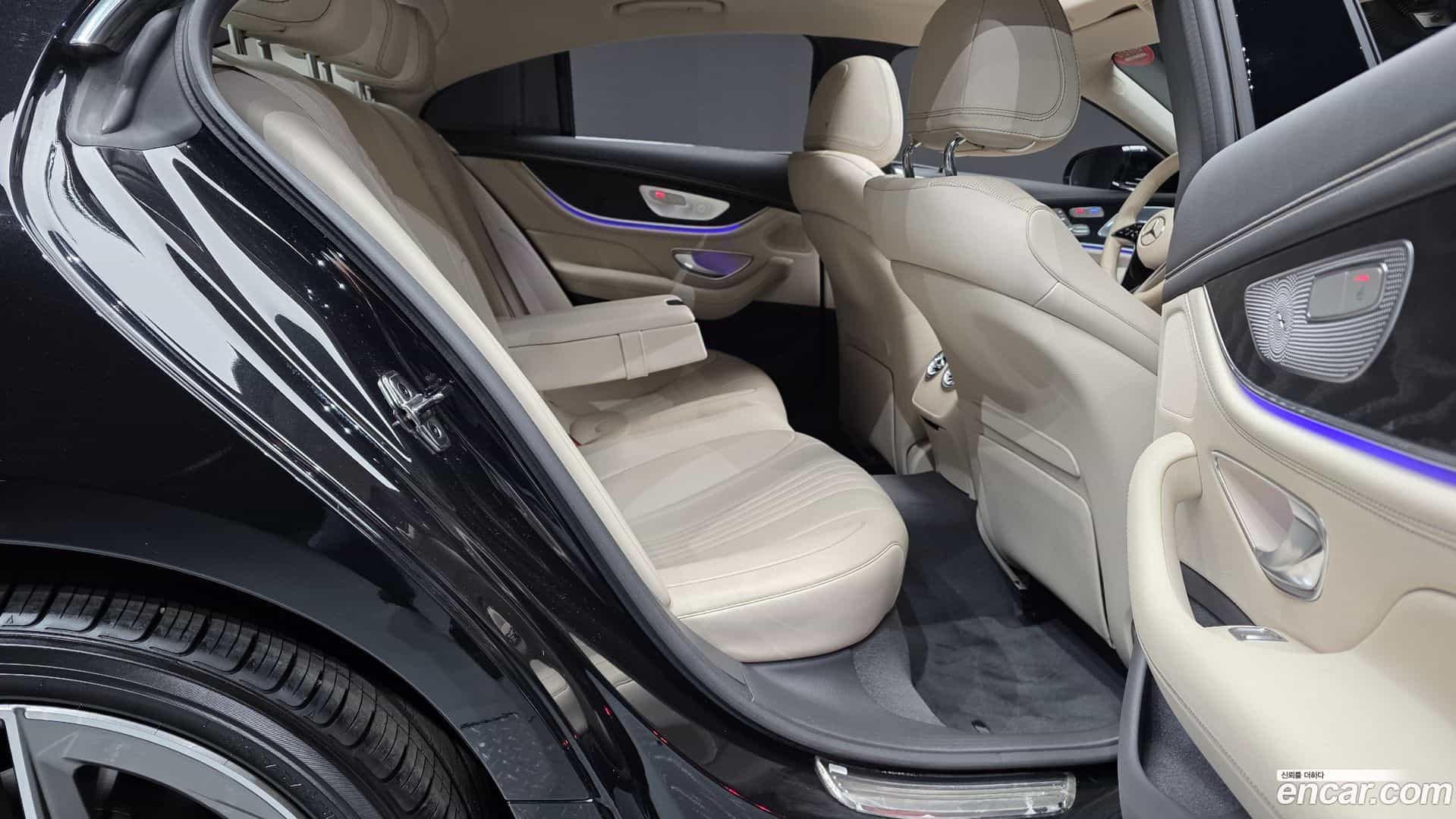 CLS-Class Mercedes-Benz 2022.4-OPTION-015