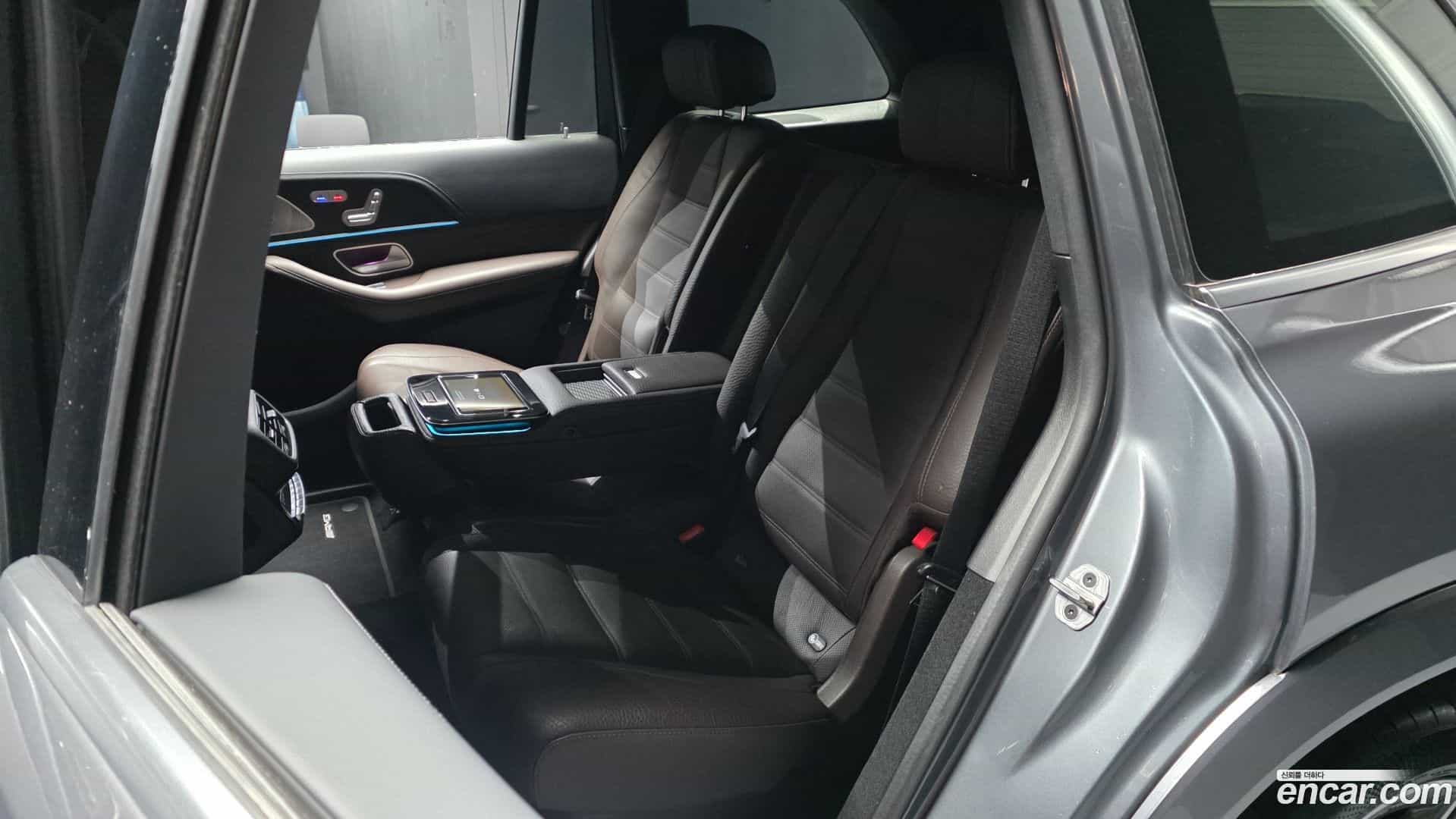 GLS-Class Mercedes-Benz 2022.4-OPTION-016