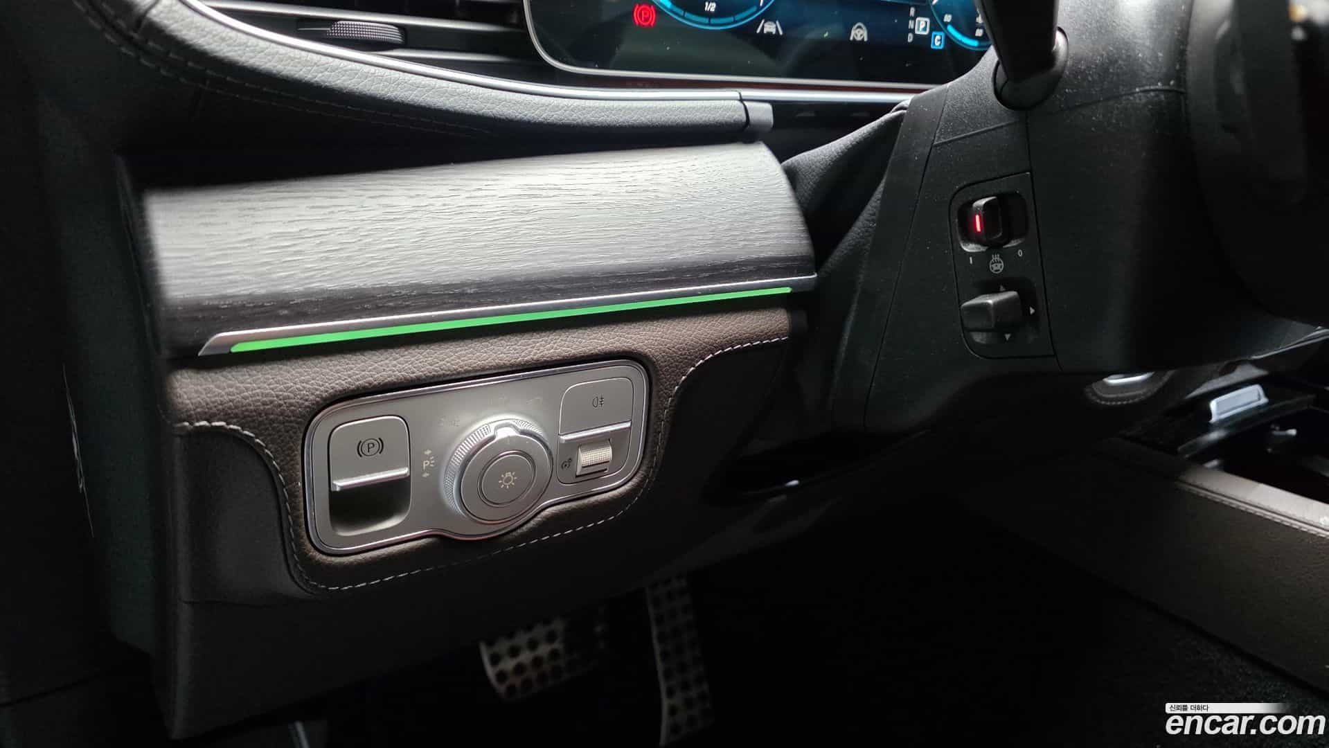 GLS-Class Mercedes-Benz 2022.4-OPTION-040