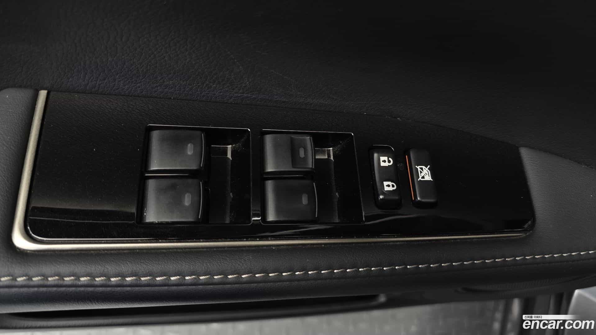 ES Lexus 2017.7-OPTION-044