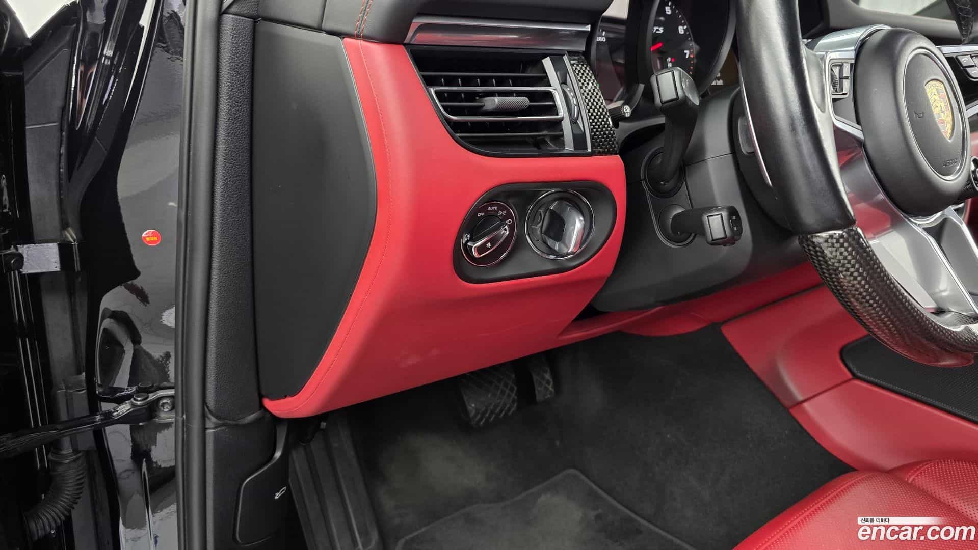 Macan Porsche 2020.8-OPTION-022
