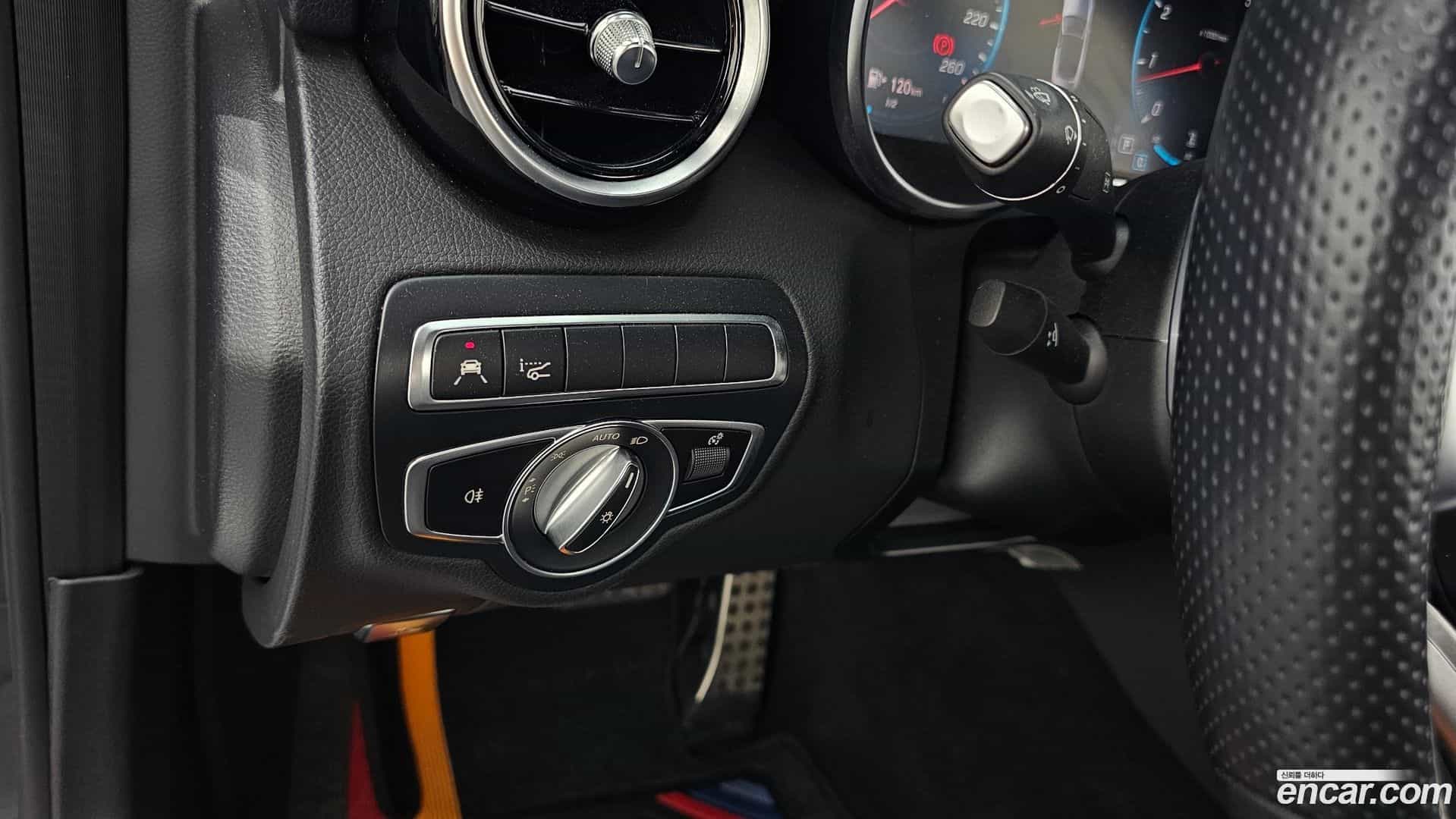 C-Class Mercedes-Benz 2020.5-OPTION-020
