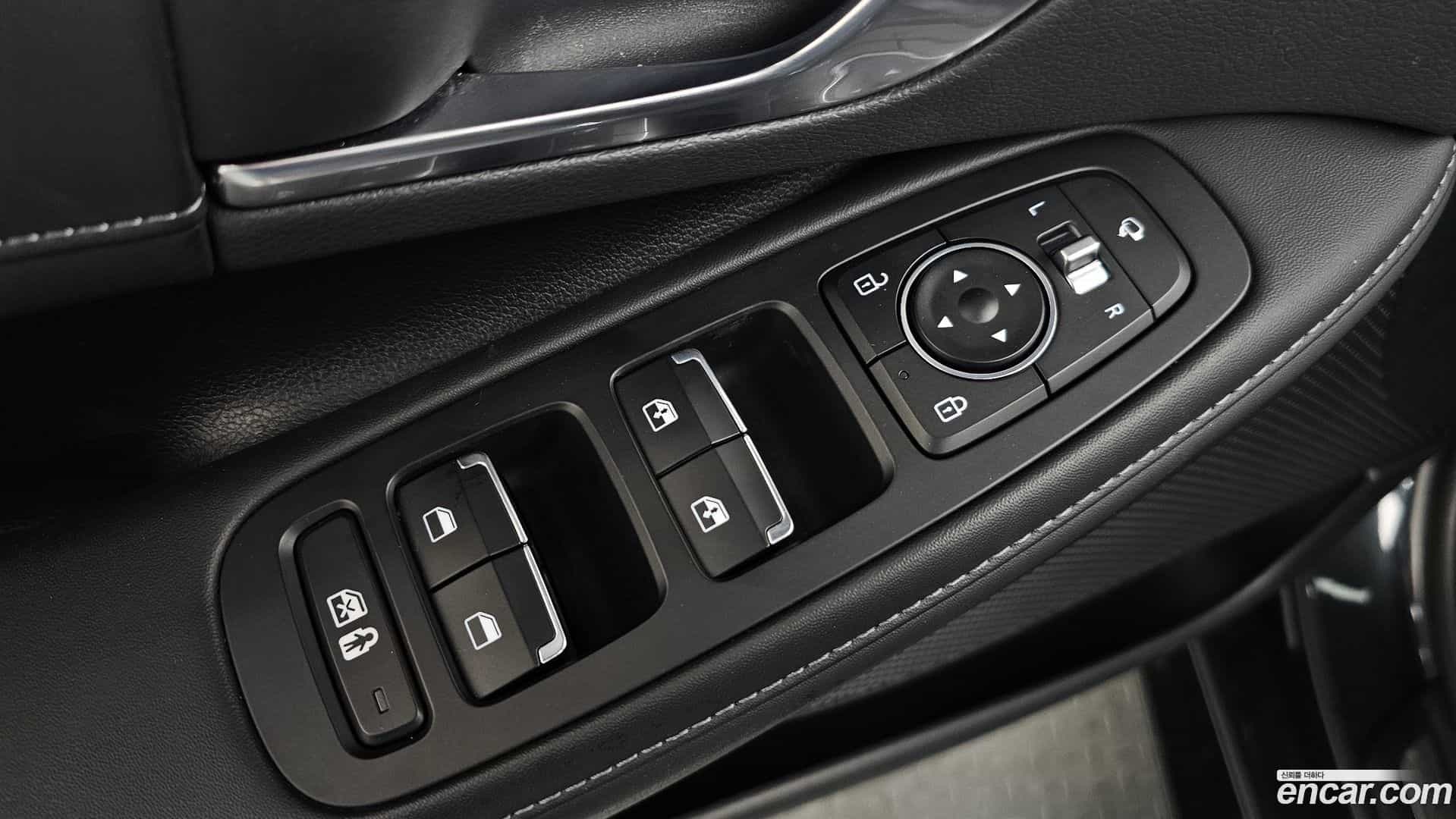 Sonata Hyundai 2022.10-OPTION-042