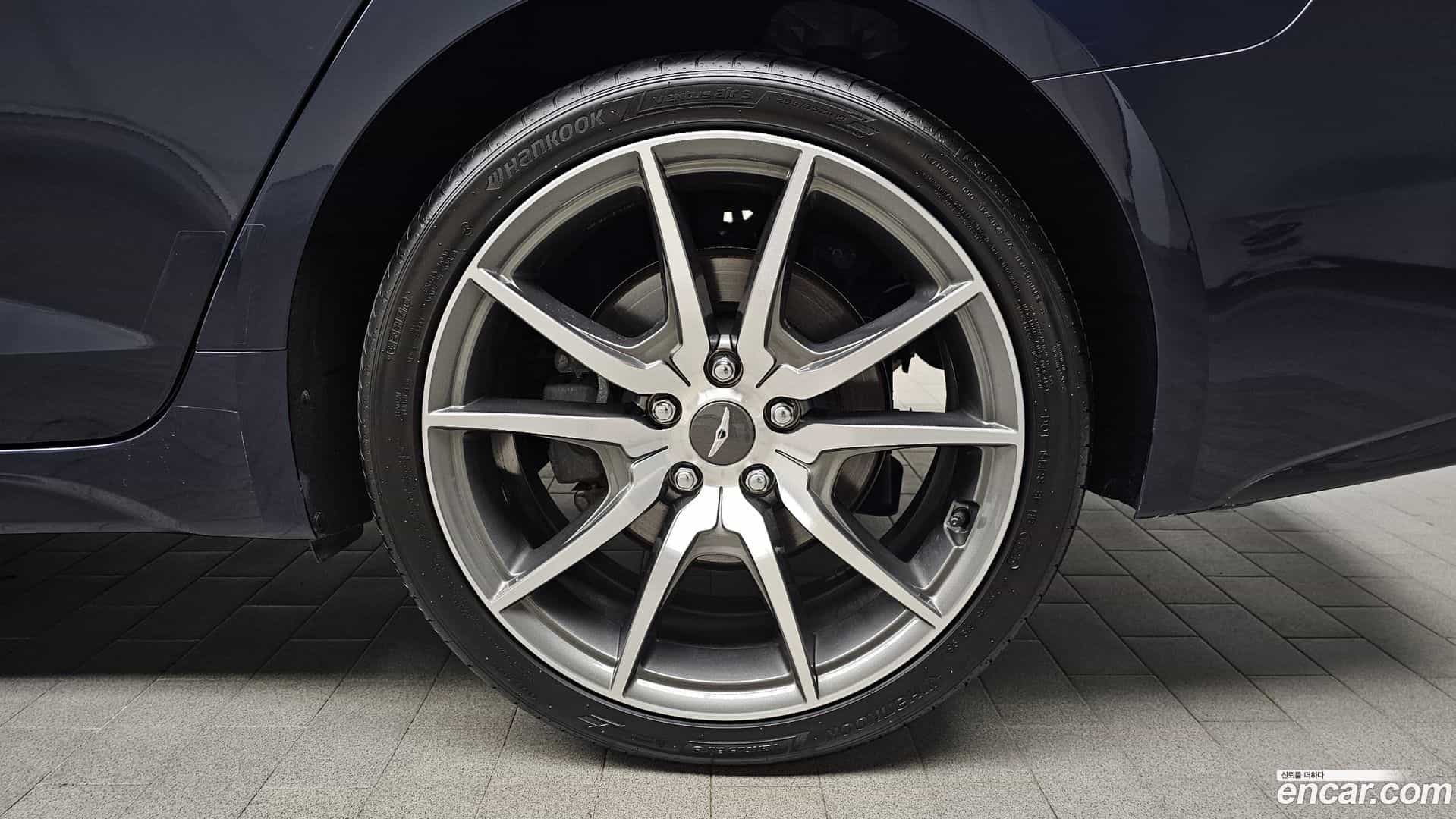 G70 Genesis 2020.6-OUTER-031