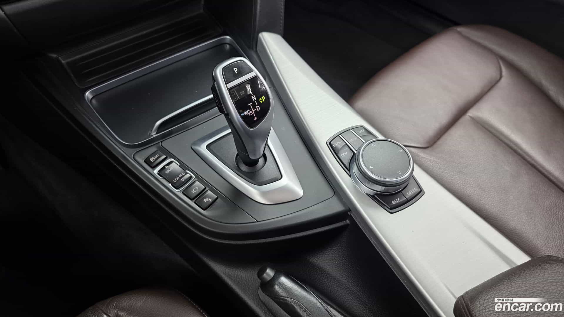 4-Series BMW 2020.5-INNER-009
