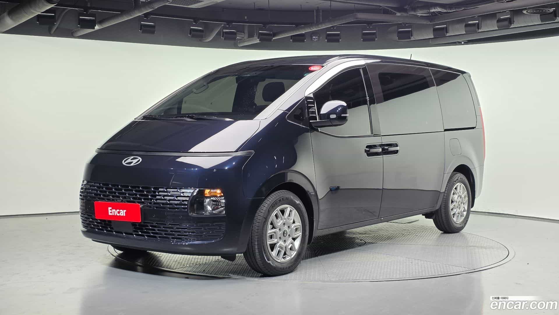 Staria Hyundai 2024.8-OUTER-001