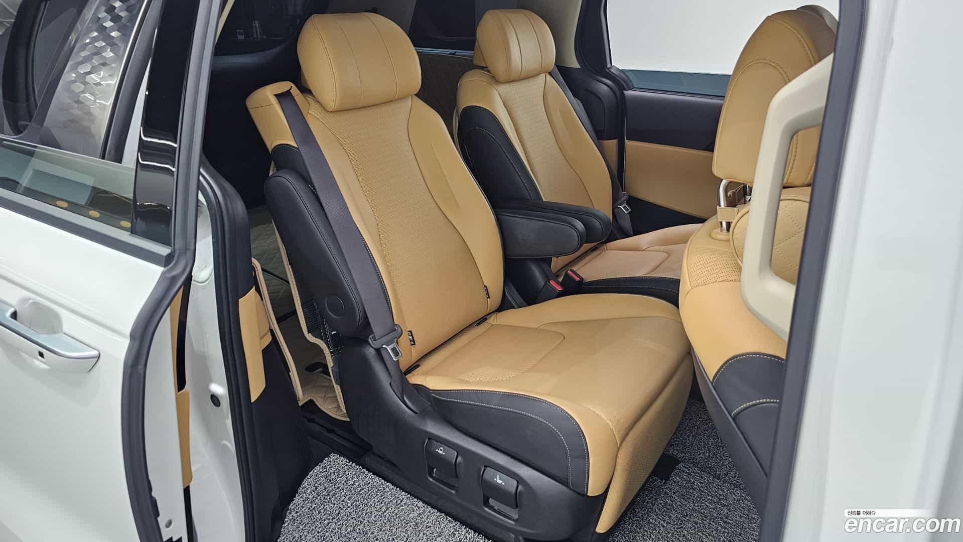 Canival Kia 2023.4-INNER-036