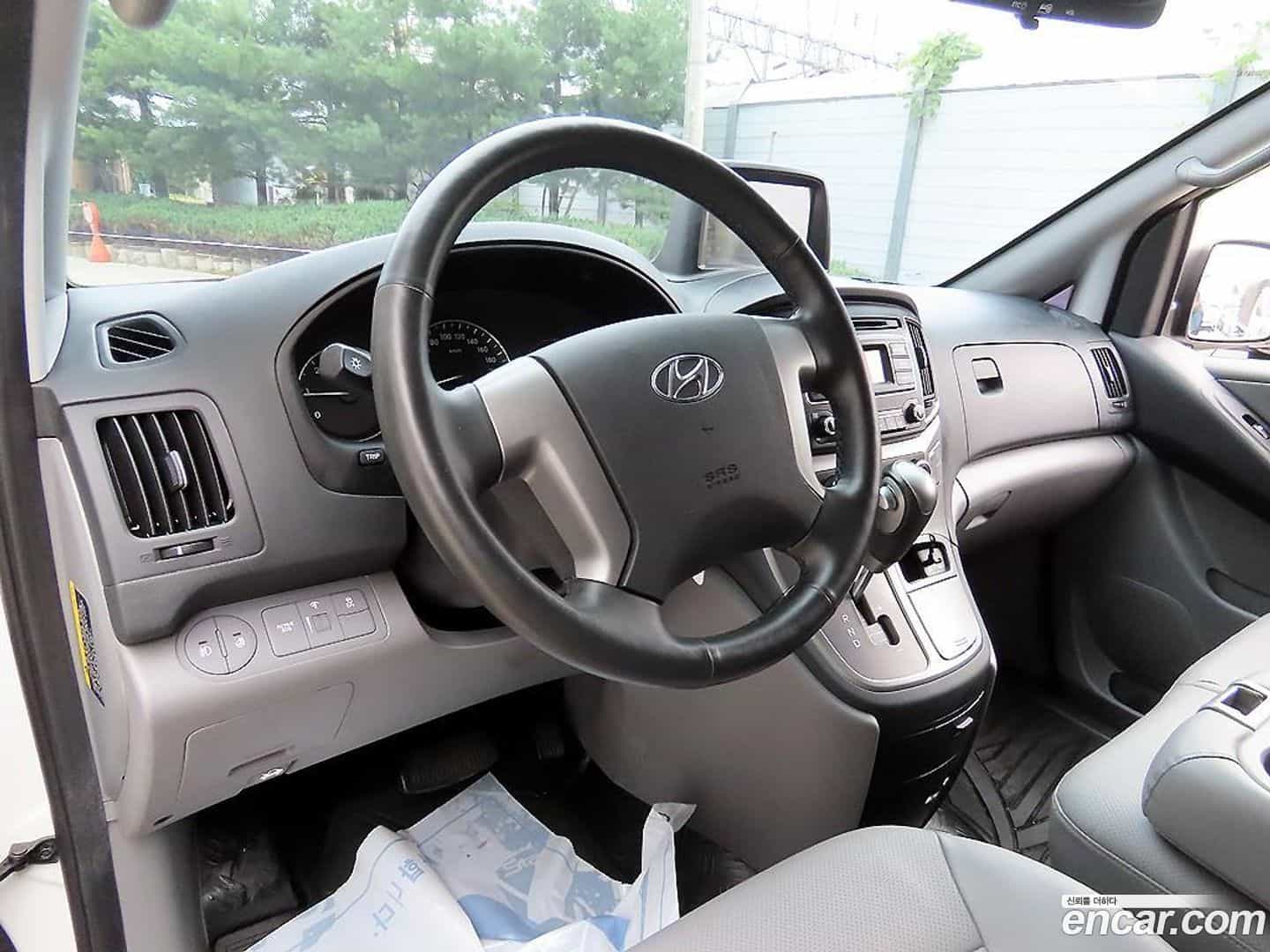 Starex Hyundai 2020.2-INNER-008
