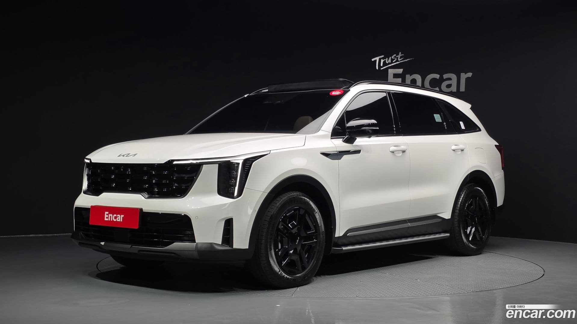 Main__Slider__Photo:Sorento Kia 2024.3-0