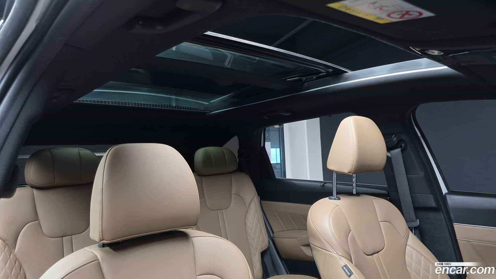 Sorento Kia 2024.3-OPTION-017