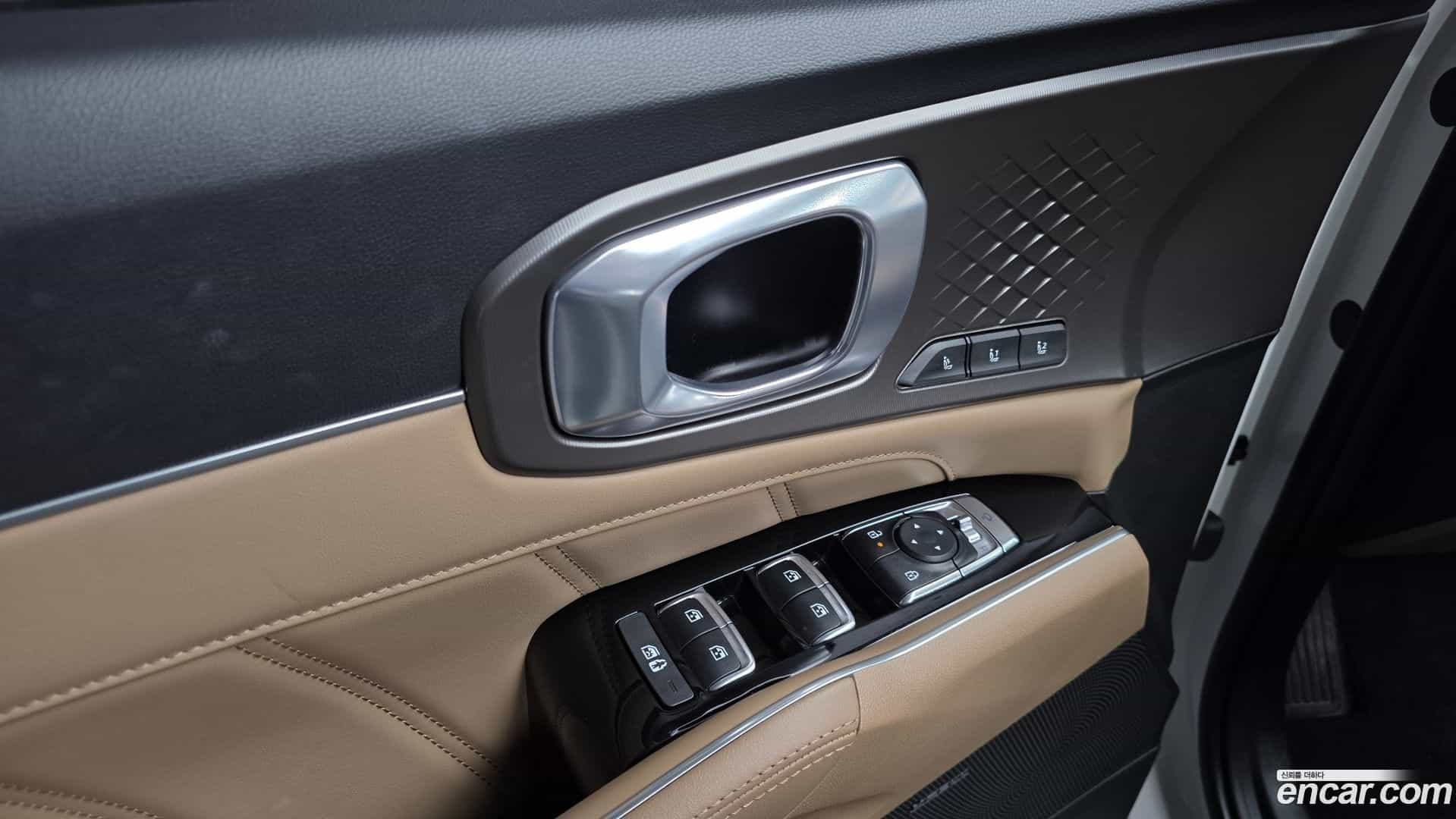 Sorento Kia 2024.3-OPTION-018