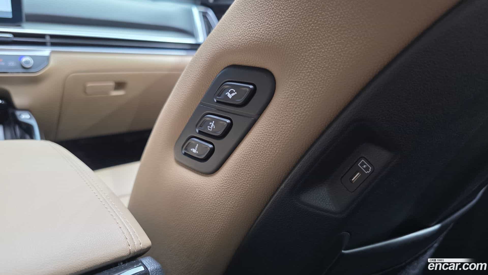 Sorento Kia 2024.3-OPTION-044