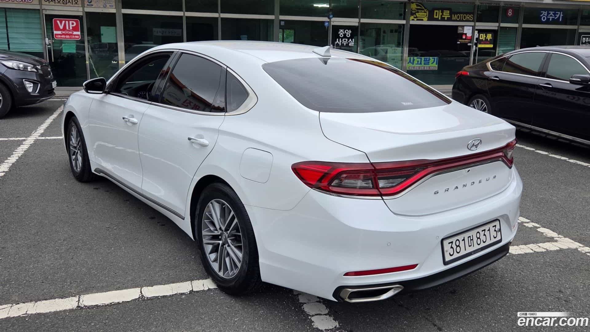 Grandeur Hyundai 2018.10-OPTION-017