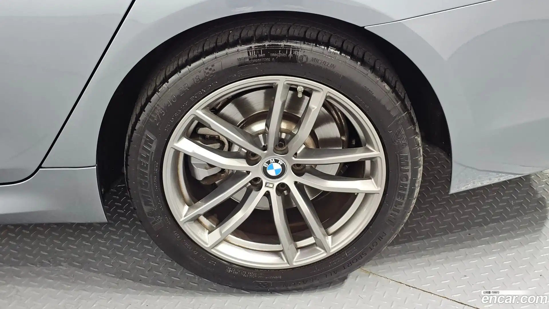 5-Series BMW 2018.5-OUTER-031