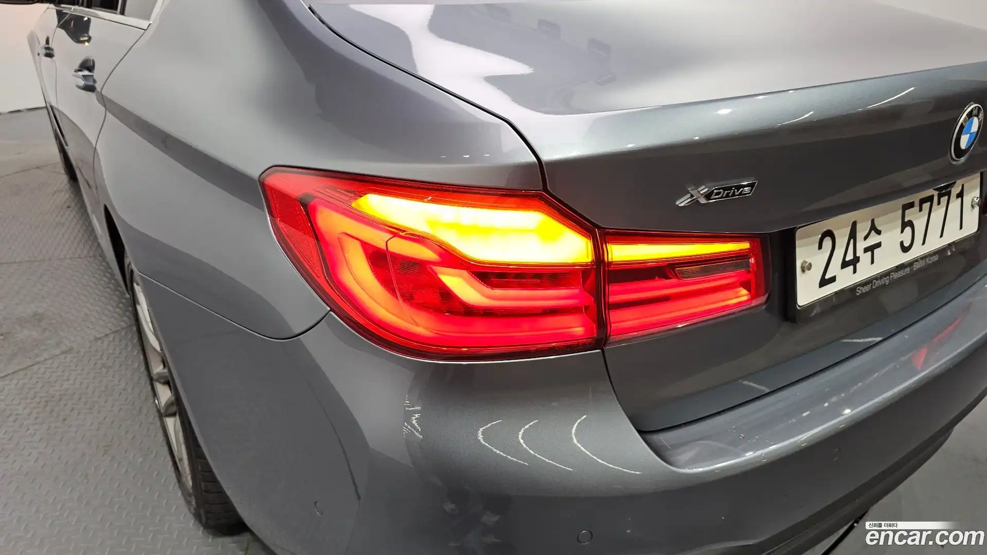 5-Series BMW 2018.5-OUTER-033