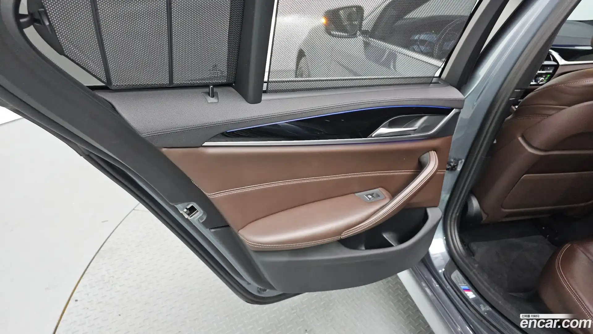 5-Series BMW 2018.5-INNER-035