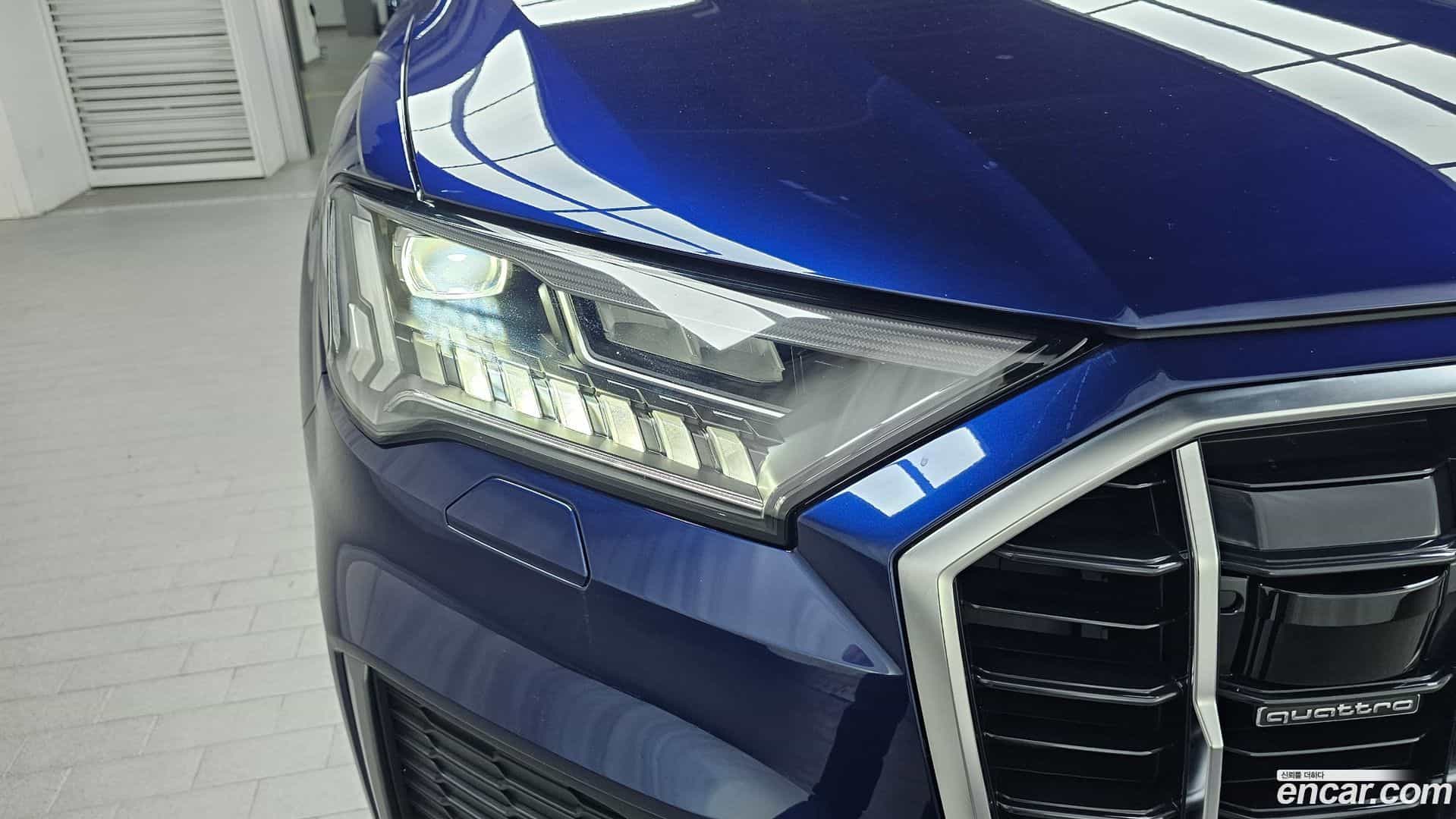 Q7 Audi 2021.11-OUTER-032