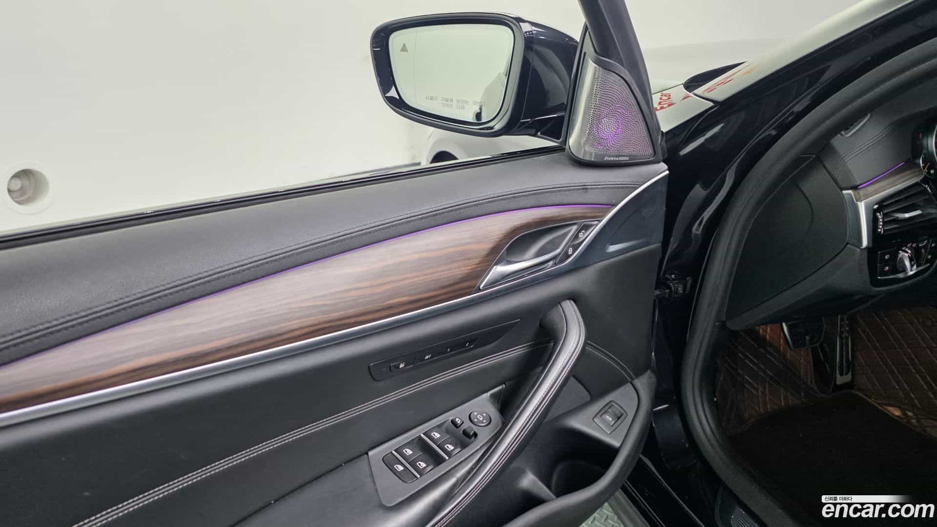 5-Series BMW 2017.9-OPTION-040