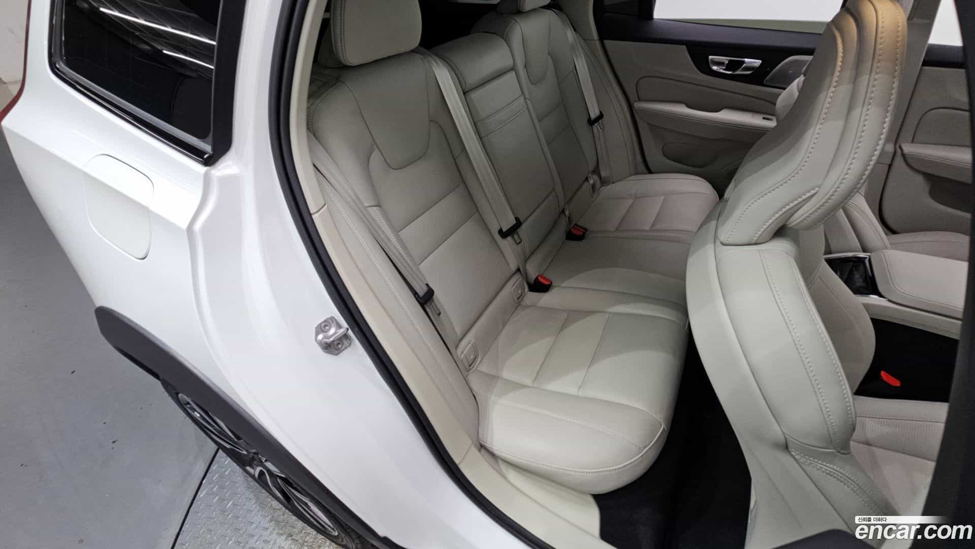 V60 Volvo 2021.10-OPTION-015