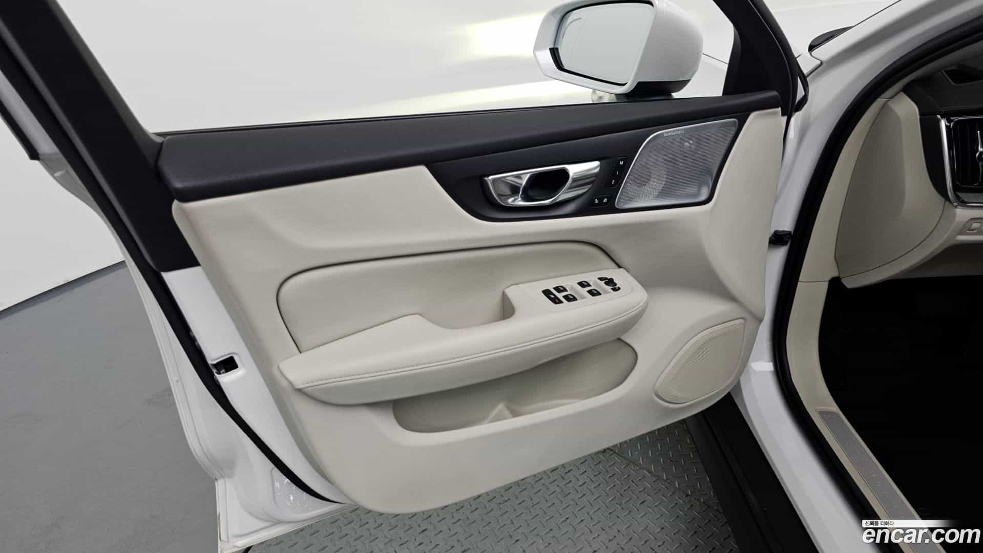 V60 Volvo 2021.10-INNER-034